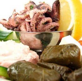 Lefkas Greek Taverna - Accommodation Mermaid Beach 2