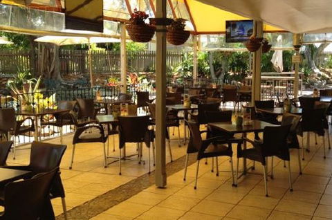 Fig Restaurant & Bar - Accommodation Mermaid Beach 3