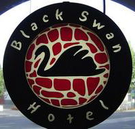 Black Swan Hotel - Accommodation Mermaid Beach