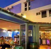 Wisdom Bar  Cafe - Accommodation Mermaid Beach