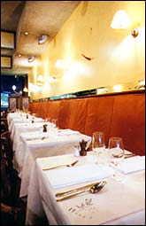 Racecourse Hotel - Accommodation Mermaid Beach 1