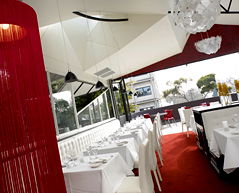 The Union Hotel - Uncorked Restaurant - Accommodation Mermaid Beach 2