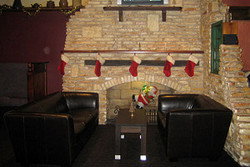 Hibiscus Tavern - Accommodation Mermaid Beach 2