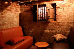 Rose And Crown - Accommodation Mermaid Beach 3