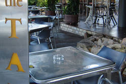 The Tap On Mitchell - Home Of The Fishbowl Cocktail - Accommodation Mermaid Beach 3