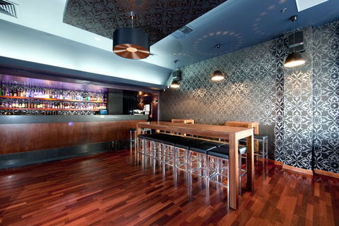 Kremlin Bar - Accommodation Mermaid Beach 2