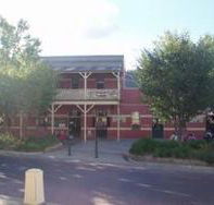 Alpine Hotel - Accommodation Mermaid Beach