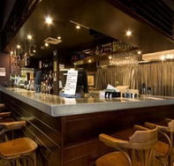 Royal Oak Hotel - Accommodation Mermaid Beach