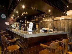 Royal Oak Hotel - Accommodation Mermaid Beach 0