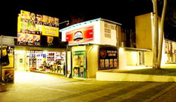 Doonside Hotel - Accommodation Mermaid Beach 0