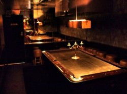 Iguana Bar - Accommodation Mermaid Beach 1