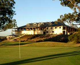 Macarthur Grange Country Club - Accommodation Mermaid Beach 0