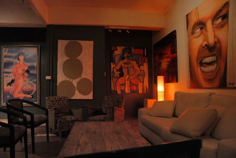 Fad Gallery - Accommodation Mermaid Beach 3