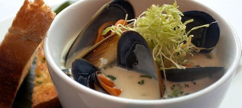 Blue Fish Seafood Restaurant - Accommodation Mermaid Beach 1