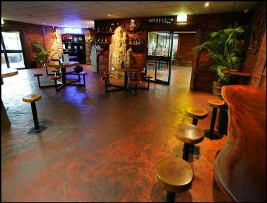 Litchfield Pub - Accommodation Mermaid Beach 1