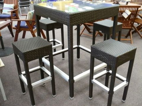 M24 Australia - Accommodation Mermaid Beach 5