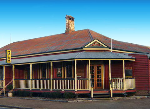 Maidenwell Hotel - Accommodation Mermaid Beach 0