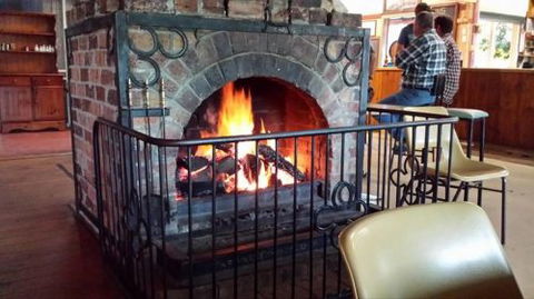 Maidenwell Hotel - Accommodation Mermaid Beach 3