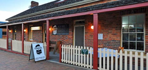 Stokers Restaurant & Bar - Accommodation Mermaid Beach 2