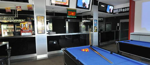 Burnside Tavern - Accommodation Mermaid Beach 2