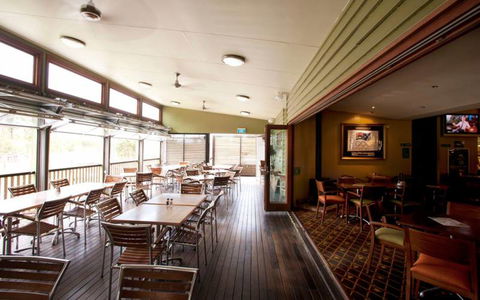 The Gem Hotel - Accommodation Mermaid Beach 2