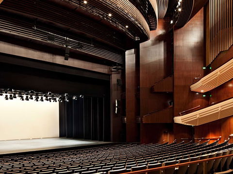 QPAC Weekly Discovery Tour - Accommodation Mermaid Beach 0