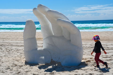 SWELL Sculpture Festival - Accommodation Mermaid Beach 1