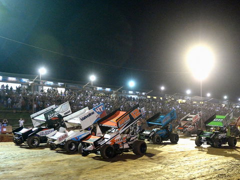 Valvoline Raceway's Opening Night - Accommodation Mermaid Beach 1