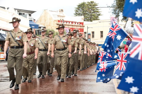 Anzac Day - Fremantle - Accommodation Mermaid Beach 2
