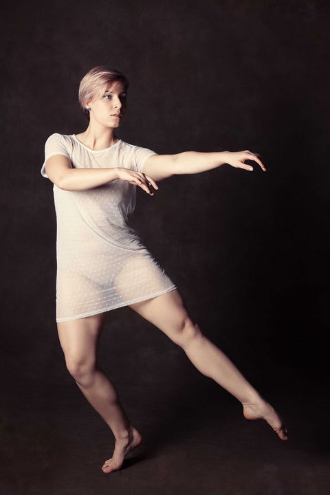 Contemporary Dance For Adults - Accommodation Mermaid Beach 0