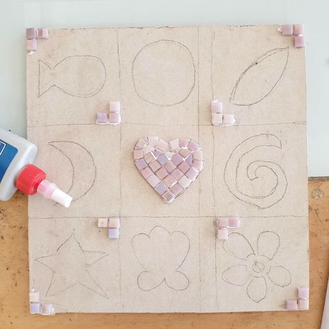 Intro To Mosaics Weekend With Leadlight By Ettore - Accommodation Mermaid Beach 1