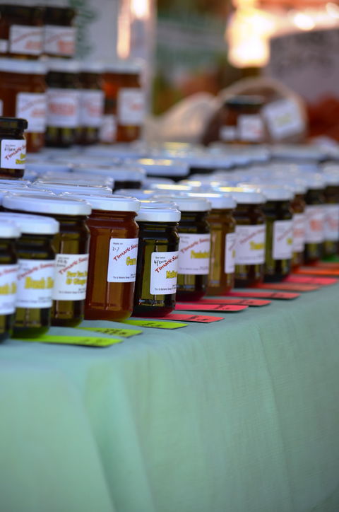 Centenary Park Charity Markets - Accommodation Mermaid Beach 1