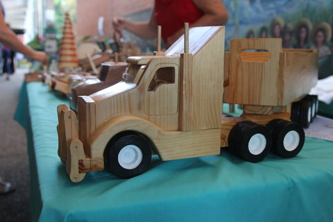 Mercer Lane Markets - Accommodation Mermaid Beach 0