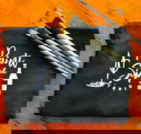 Paint and Sip Experience - Accommodation Mermaid Beach