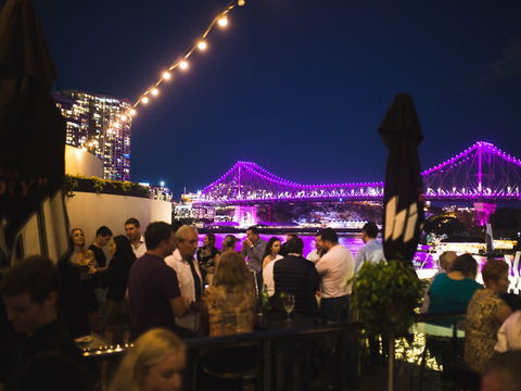 Riverside Live - Accommodation Mermaid Beach 2