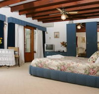 Chalet Swisse Spa - Accommodation Mermaid Beach
