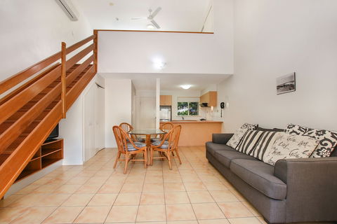 Lennox Beach Resort - Accommodation Mermaid Beach 2