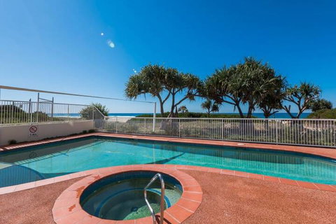 Regency On The Beach - Accommodation Mermaid Beach 6