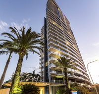 Artique Surfers Paradise - Accommodation Mermaid Beach