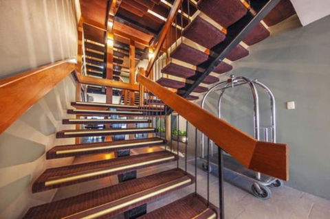 Belconnen Way Hotel Motel And Serviced Apartments - Accommodation Mermaid Beach 3