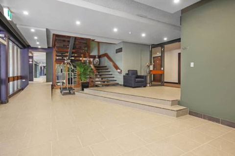 Belconnen Way Hotel Motel And Serviced Apartments - Accommodation Mermaid Beach 2
