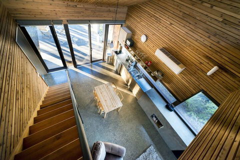 DULC Cabins - Accommodation Mermaid Beach 3