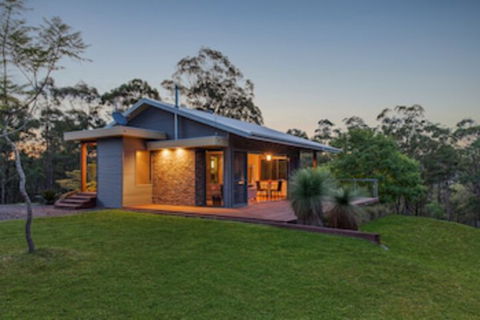 Cedars Mount View - Accommodation Mermaid Beach 0