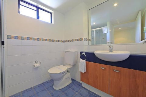 Kacys Bargara Beach Motel - Accommodation Mermaid Beach 4