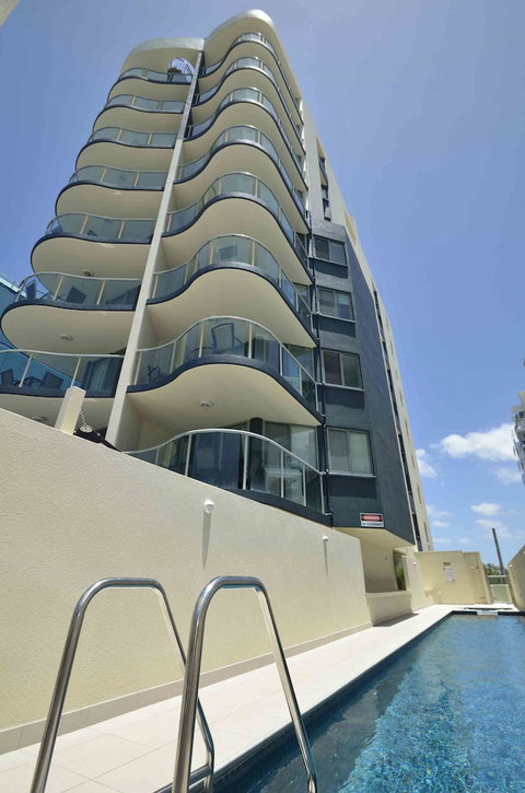 Malibu Mooloolaba - Accommodation Mermaid Beach 4