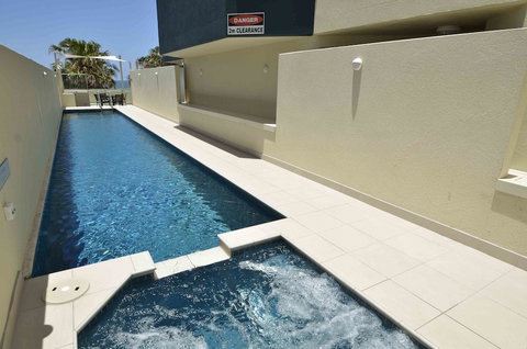 Malibu Mooloolaba - Accommodation Mermaid Beach 6