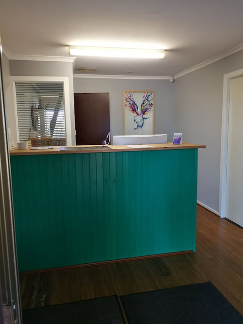 Lakeside Lodge Motel - Accommodation Mermaid Beach 2