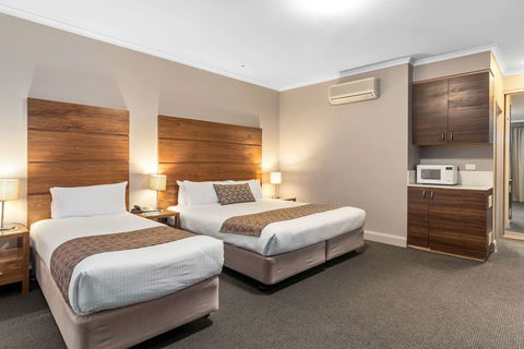Quality Hotel Dickson - Accommodation Mermaid Beach 6