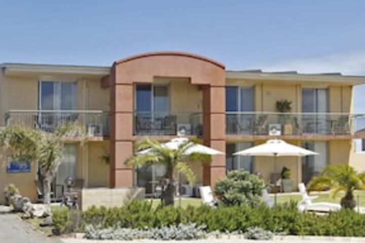  Accommodation Mermaid Beach