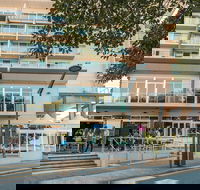 The Port Lincoln Hotel - Accommodation Mermaid Beach